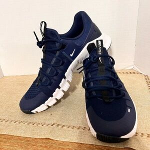 Nike Men Navy Blue Metcon Athletic Shoes